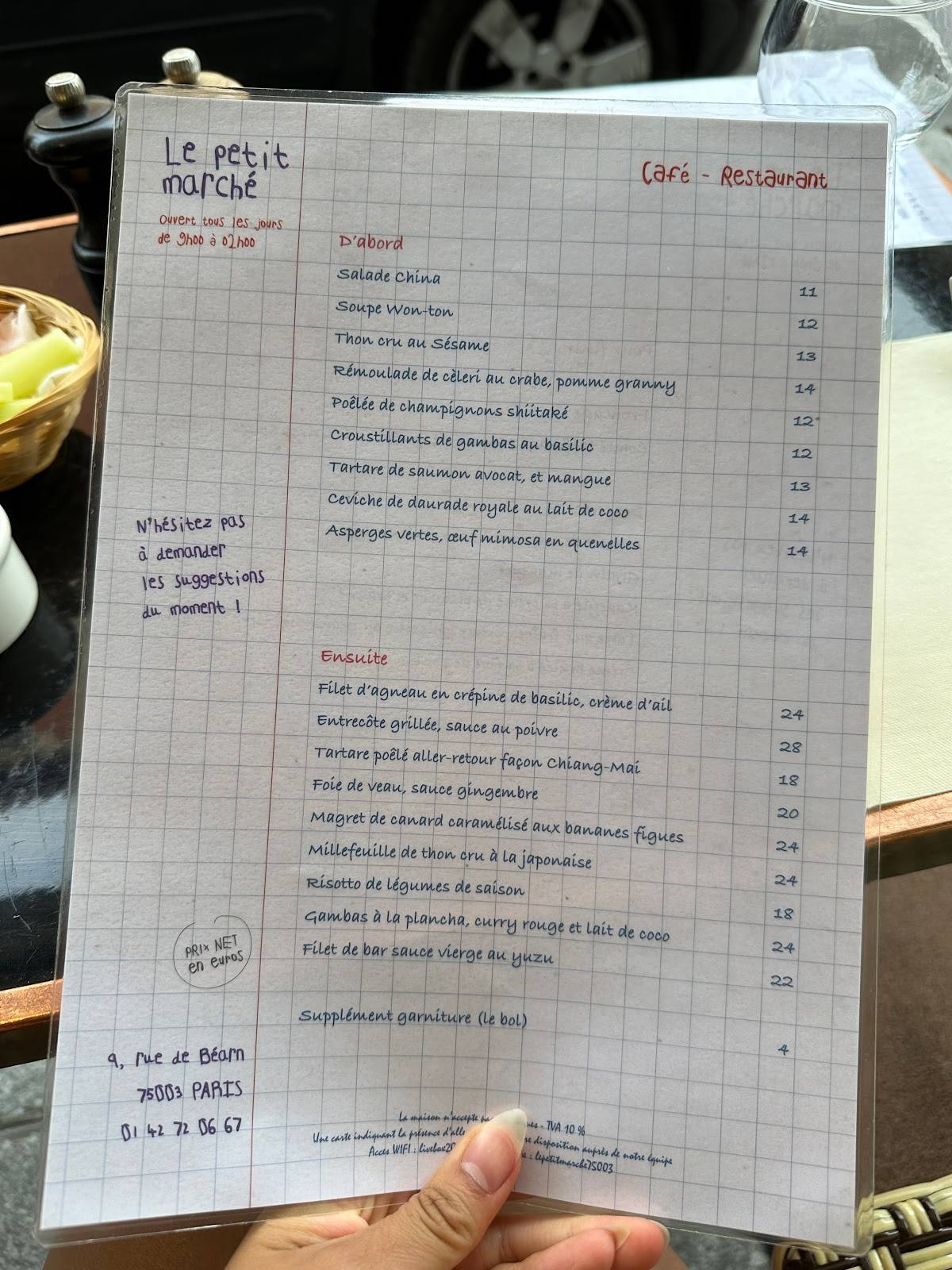 Le Petit Marché