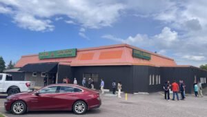 Maple Leaf Queen's Buffet Menu