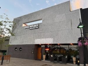 Spice Republic Indian Restaurant & Lounge Ltd